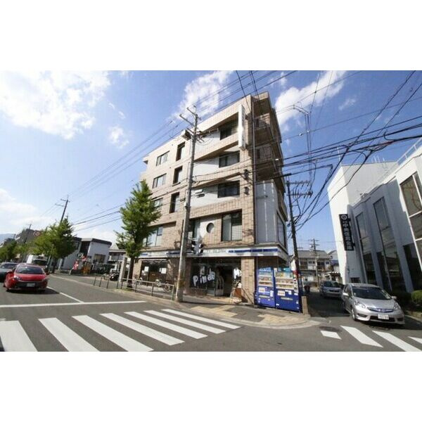 アルティスタ丸太町