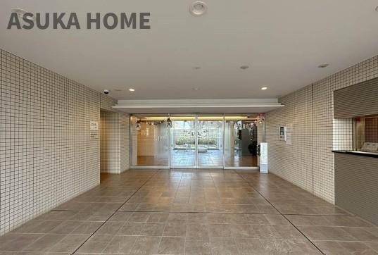 エルフィーノ横浜・市沢の丘 のエントランス|綺麗に整備されたエントランス部分です♪