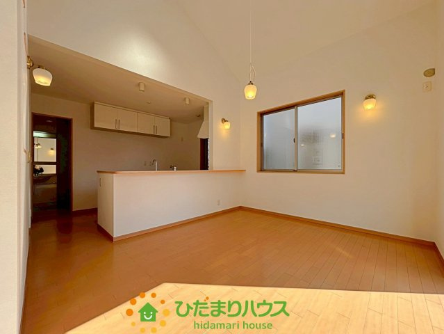 久喜市南栗橋6丁目　中古一戸建ての居間・リビング