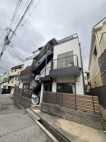 コスモハイツの外観