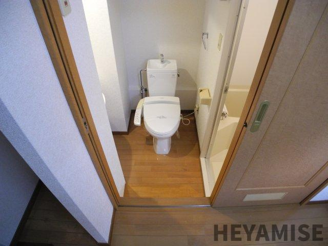 リファレンス長崎大学前のトイレ|※同物件別号室の写真になります※