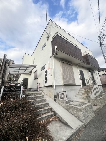 レシア岡本の外観