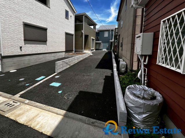 新築戸建　茅ヶ崎市中島の駐車場