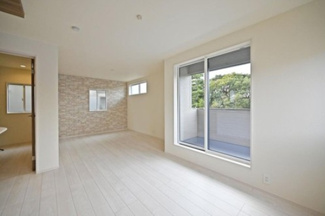 【居間・リビング】 | 西宮市　浜甲子園１丁目　新築戸建