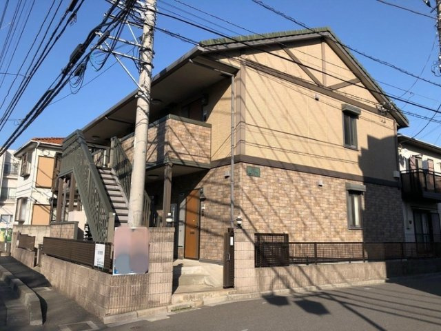 ロイヤルクレスト五号館の外観