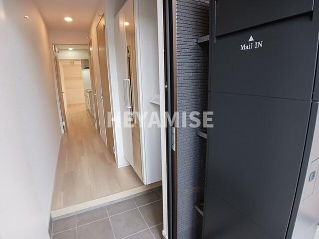 エイティエイト富の原Ⅰの玄関