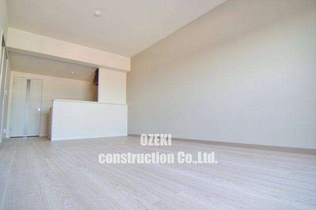 さがみLTレジデンスの居間・リビング