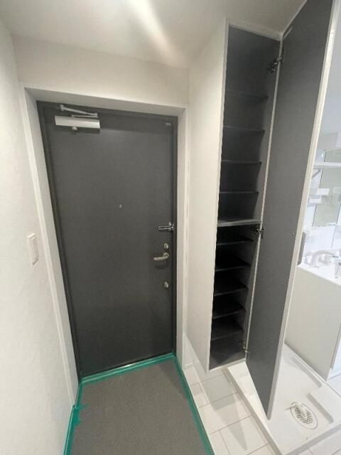 メゾン　プランタンの玄関