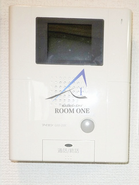 ブルクテラス大岡山のセキュリティ|モニター付インターホンです。