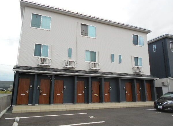 RⅣ(アールフォー) A棟