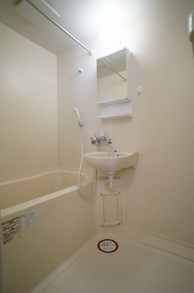 ラ・フォーレ材木町の浴室