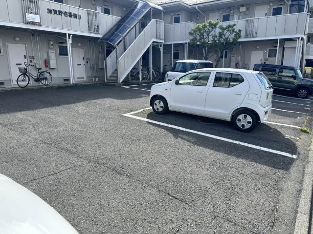 加賀野壱番街 Ｂの駐車場