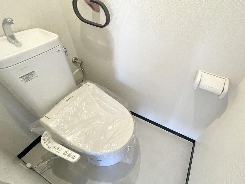 ロワイヤル東井堀１２のトイレ