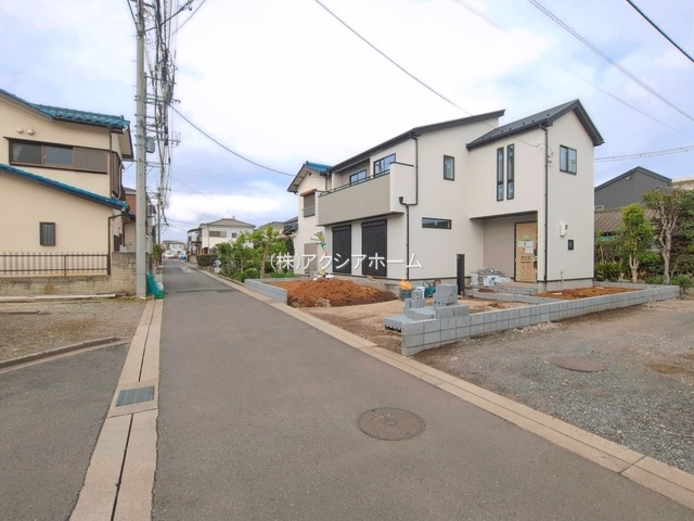 入間市東町4丁目・全1棟　新築一戸建　～収納スペース豊富～の前面道路含む現地写真|現地写真（2026年3月26日撮影）