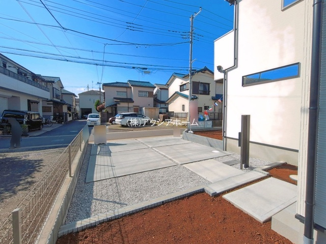 入間市東町4丁目・全1棟　新築一戸建　～収納スペース豊富～の駐車場|2026年5月14日撮影