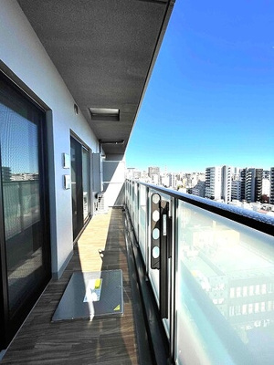 【バルコニー】 | ＲＥＦＲＡＭＥ ５ Ｉｒｉｙａ | バルコニー　※同タイプモデルルーム2022.10撮影