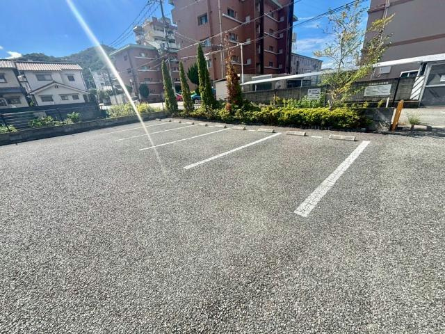 セジュールＭ・青山西の駐車場