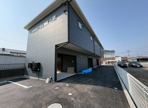 ＳＴＯＮＥ ＶＩＬＬＡＧＥの外観