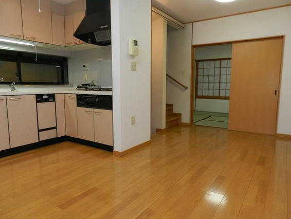 【居間・リビング】