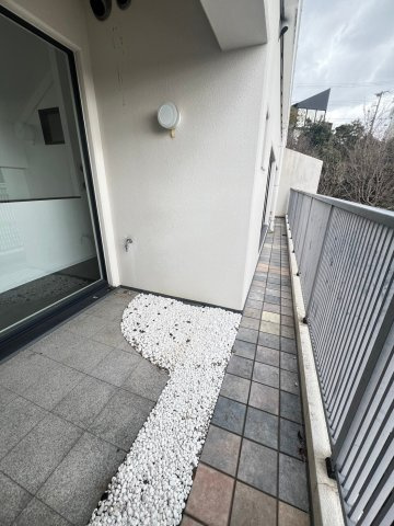 ラムール六甲山ノ手 のバルコニー