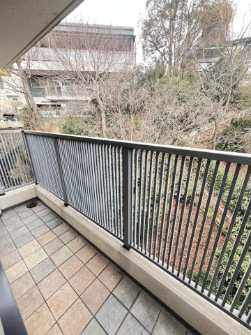 ラムール六甲山ノ手 のバルコニー