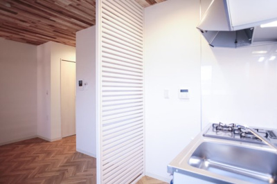 【居間・リビング】 | Calm三萩野 | 快適にお過ごしいただけるおすすめのお部屋です。