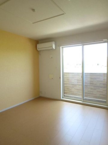 サニーハウスの居間・リビング|居間です