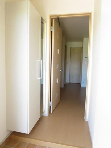 サニーハウスの玄関|きれいな玄関です