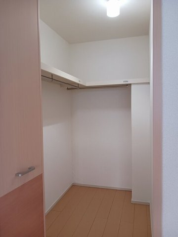 レヴェランスＢの収納