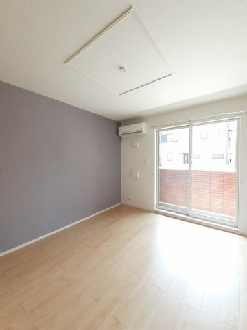 アンジュールＢの居間・リビング