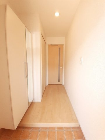 アンジュールＢの玄関