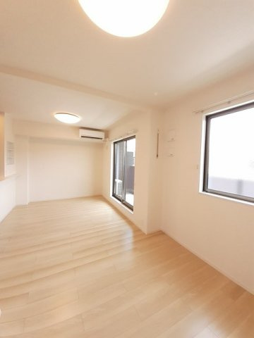 ボヌールメゾンＢの居間・リビング