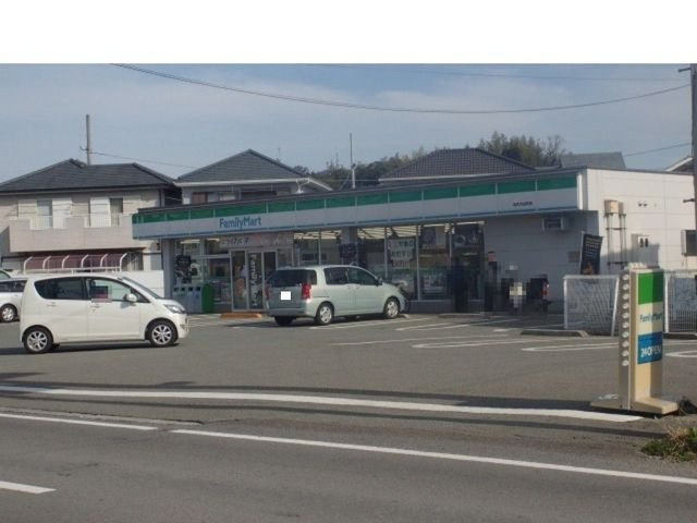 リバージュ　２の周辺|ファミマ法花大谷町店さんまで450m