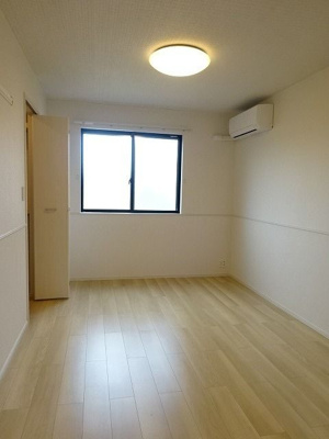 【洋室】 | イリーデⅡ