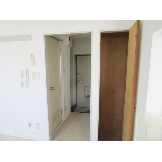 ジュネパレス座間第14の内装