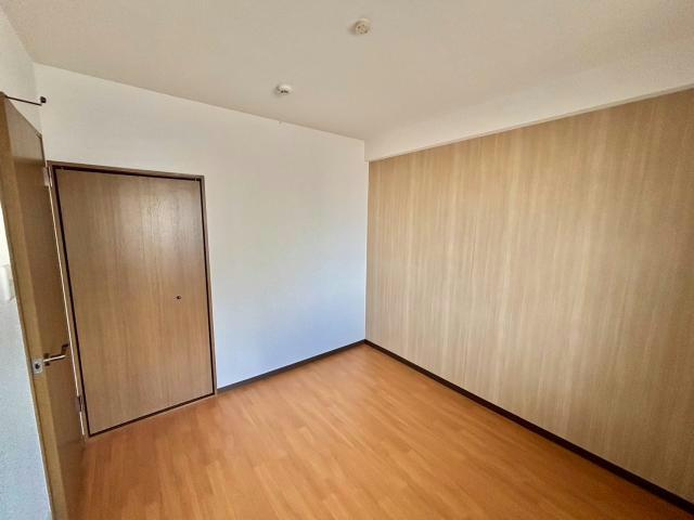 シルトクレーテ青山の洋室