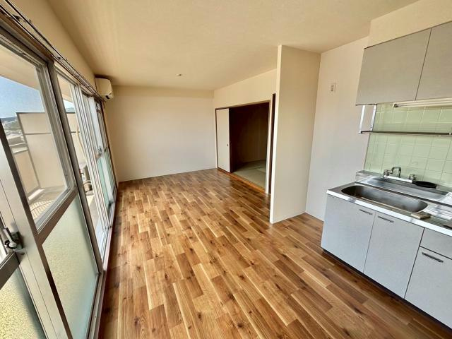 シルトクレーテ青山の居間・リビング