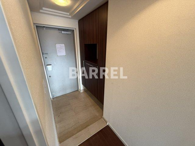 レジディア千里万博公園の玄関