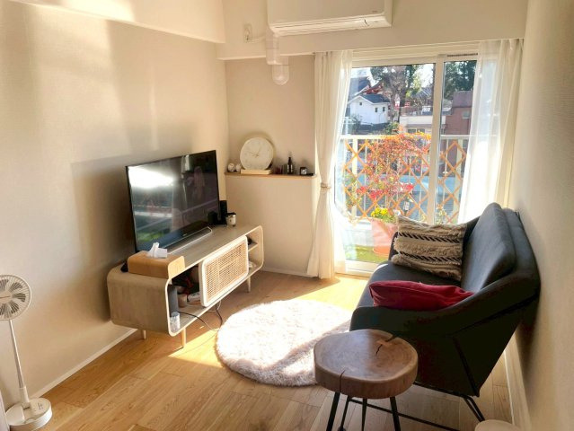 ハイツ北品川の居間・リビング