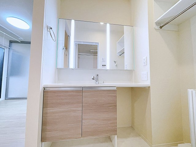 【独立洗面台】 | トレンタ氷室【名古屋市賃貸・宅配ボックス】