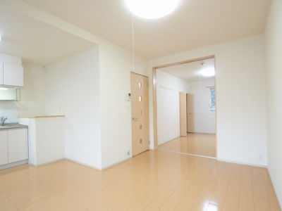 【居間・リビング】 | エテルノカーサ門司港 | リビングです