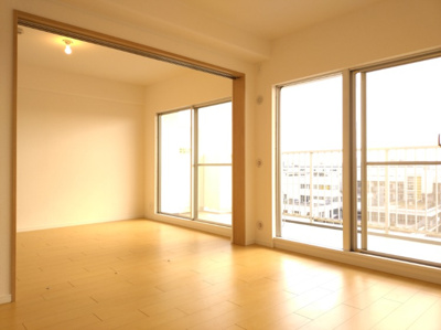 【居間・リビング】 | 西宮東パーク・マンション