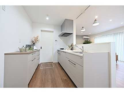 安佐南区山本新町４丁目のキッチン