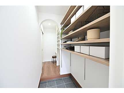 安佐南区山本新町４丁目の収納