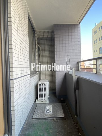 カスタリア人形町のバルコニー