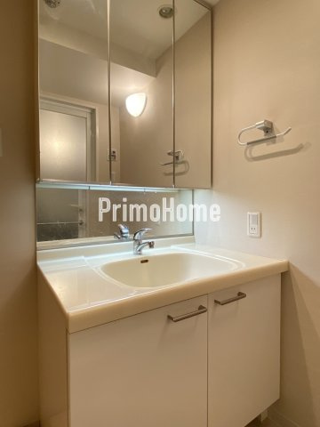 カスタリア人形町の洗面所