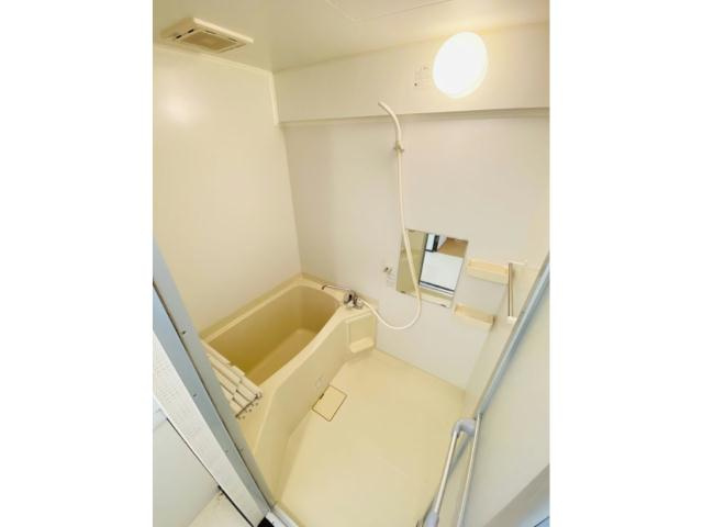 メゾンやすむろⅠの浴室