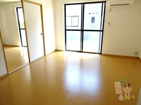プチ・フルールの居間・リビング|リビング