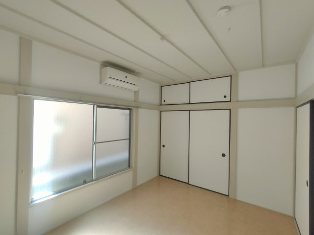 東海第6ハウスの洋室