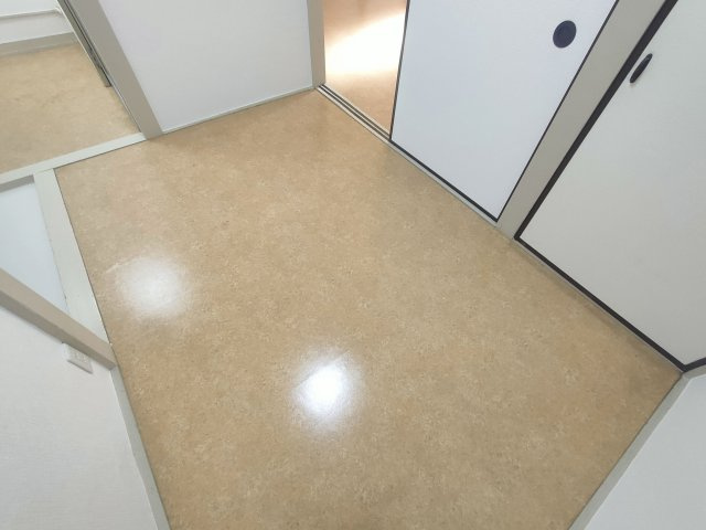 東海第6ハウスの居間・リビング